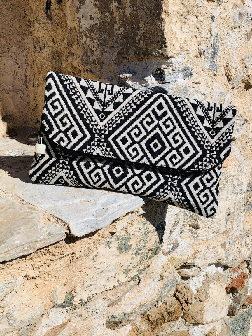 "Knossos" lady clutch