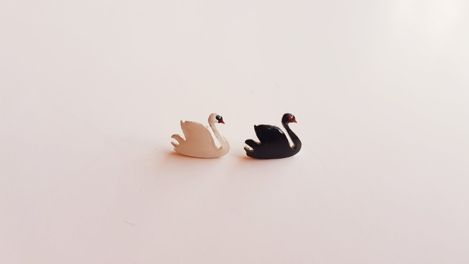 Earrings "Black & white swan"