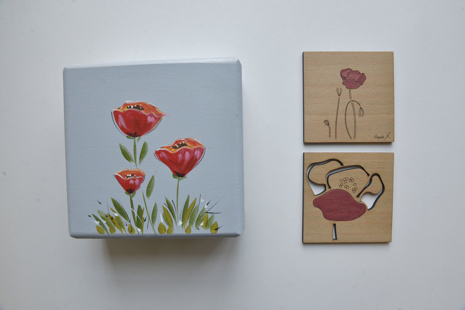 Wooden box with poppies