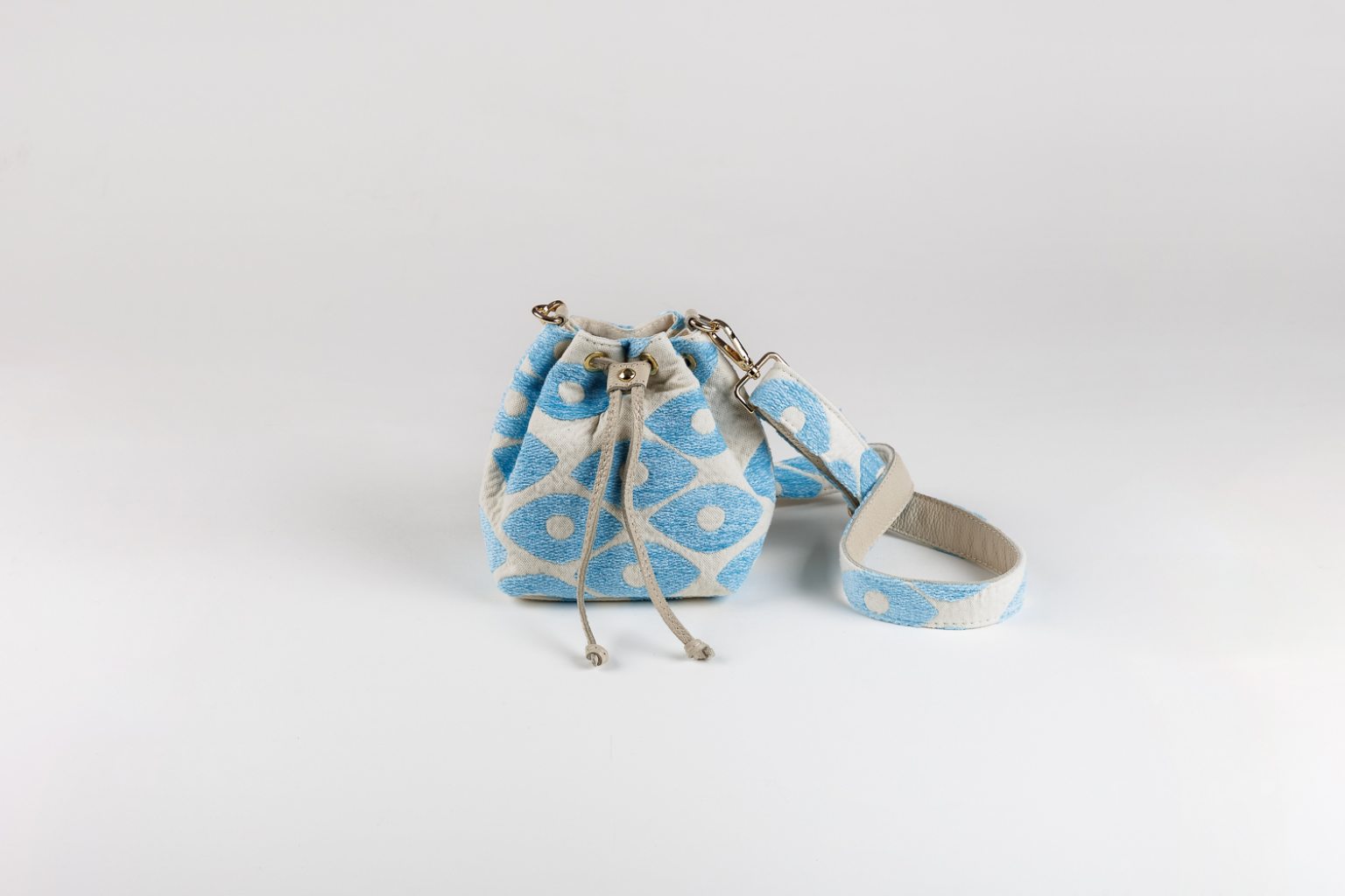Μini sac "yeux bleus"
