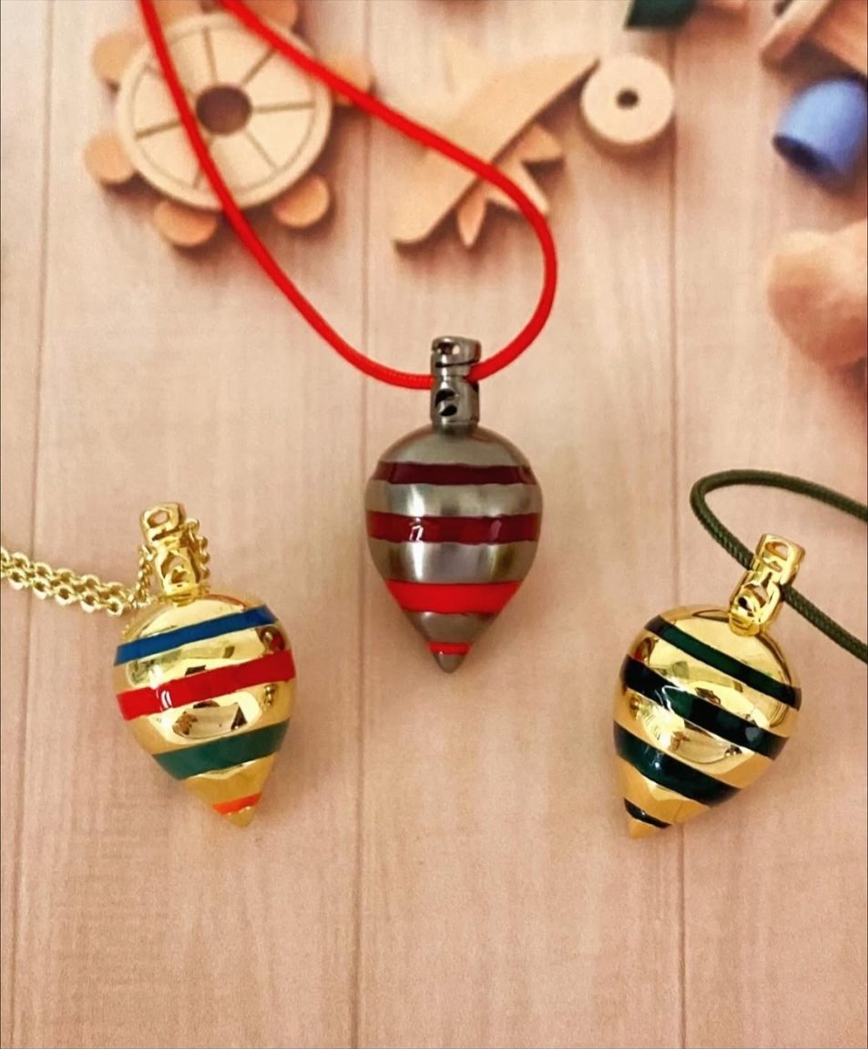 Pendentif plaqué or « Toupie multicolore »