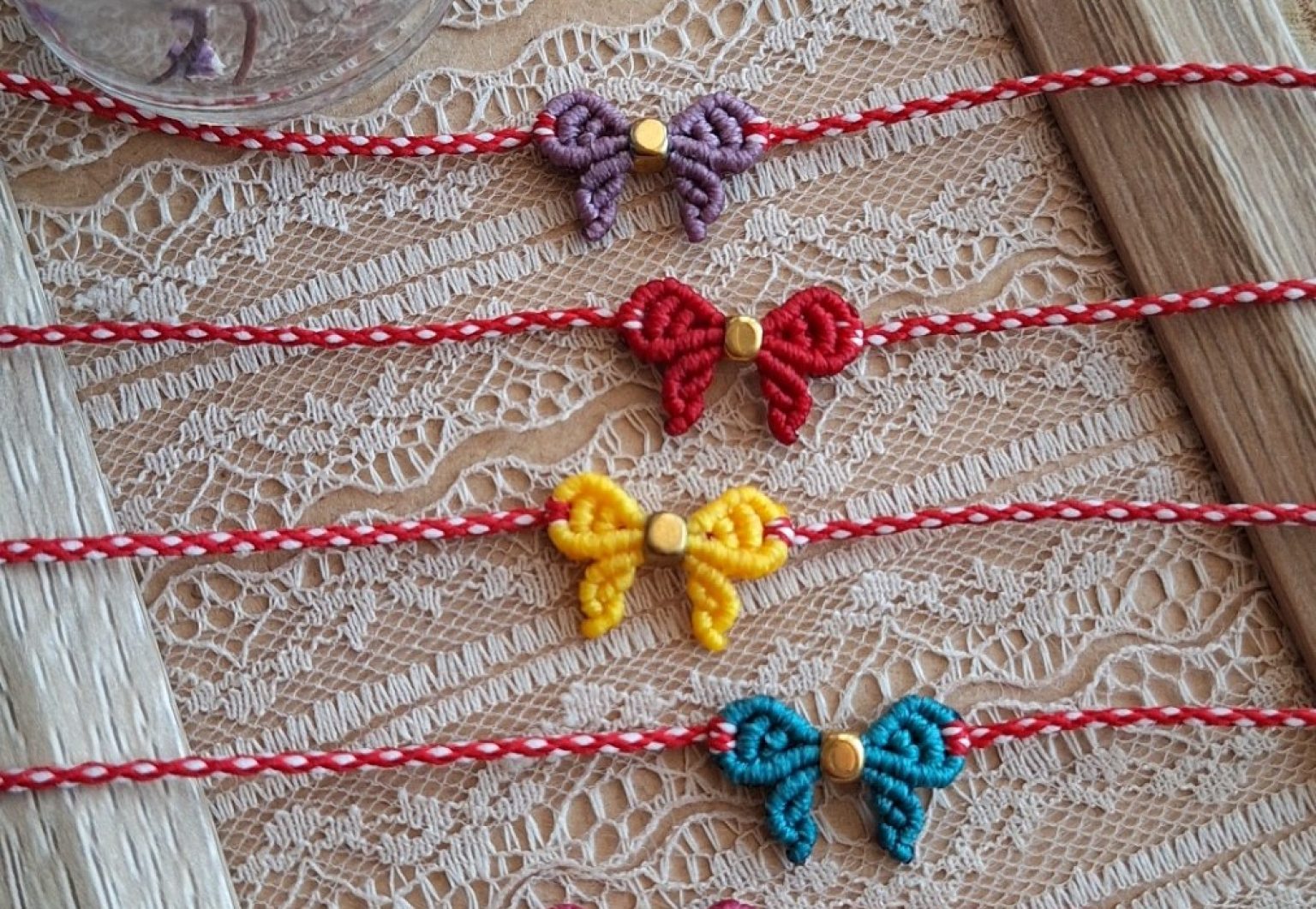 Macramé martis small bow bracelet