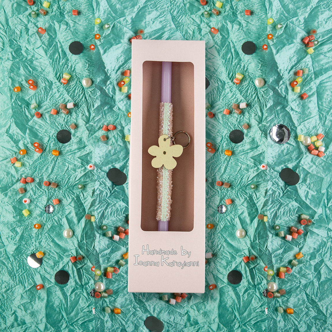 Handmade Easter candle with plexiglass daisy keyring