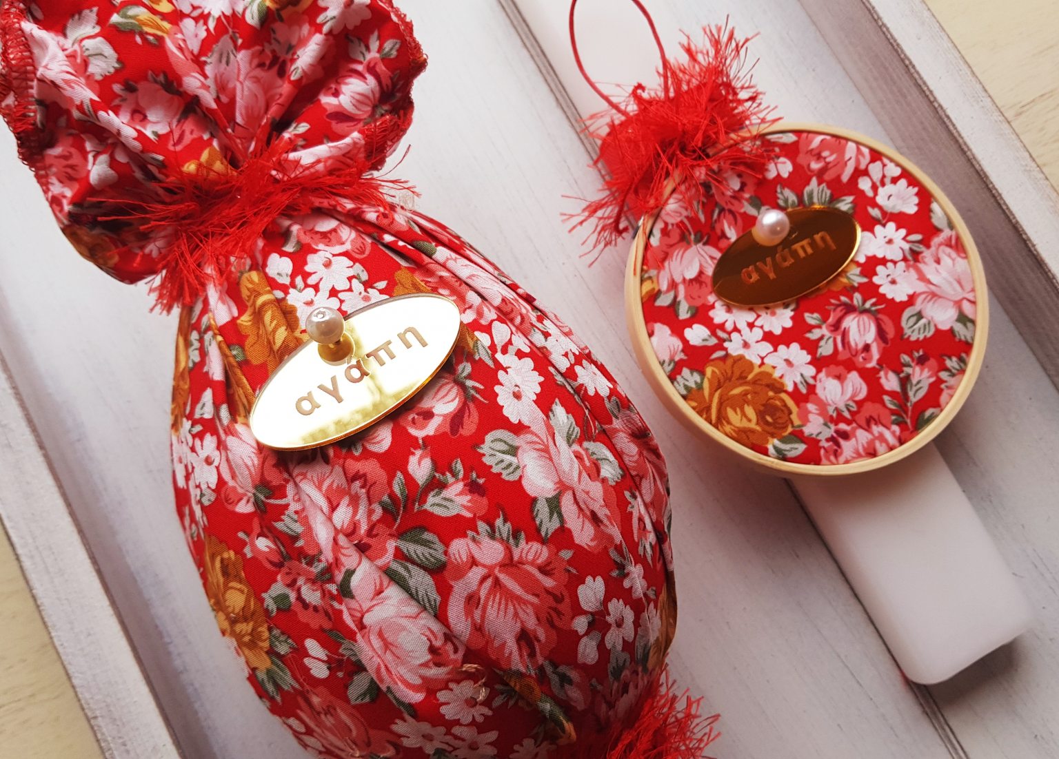 Handmade Easter candle & decorative egg (red)