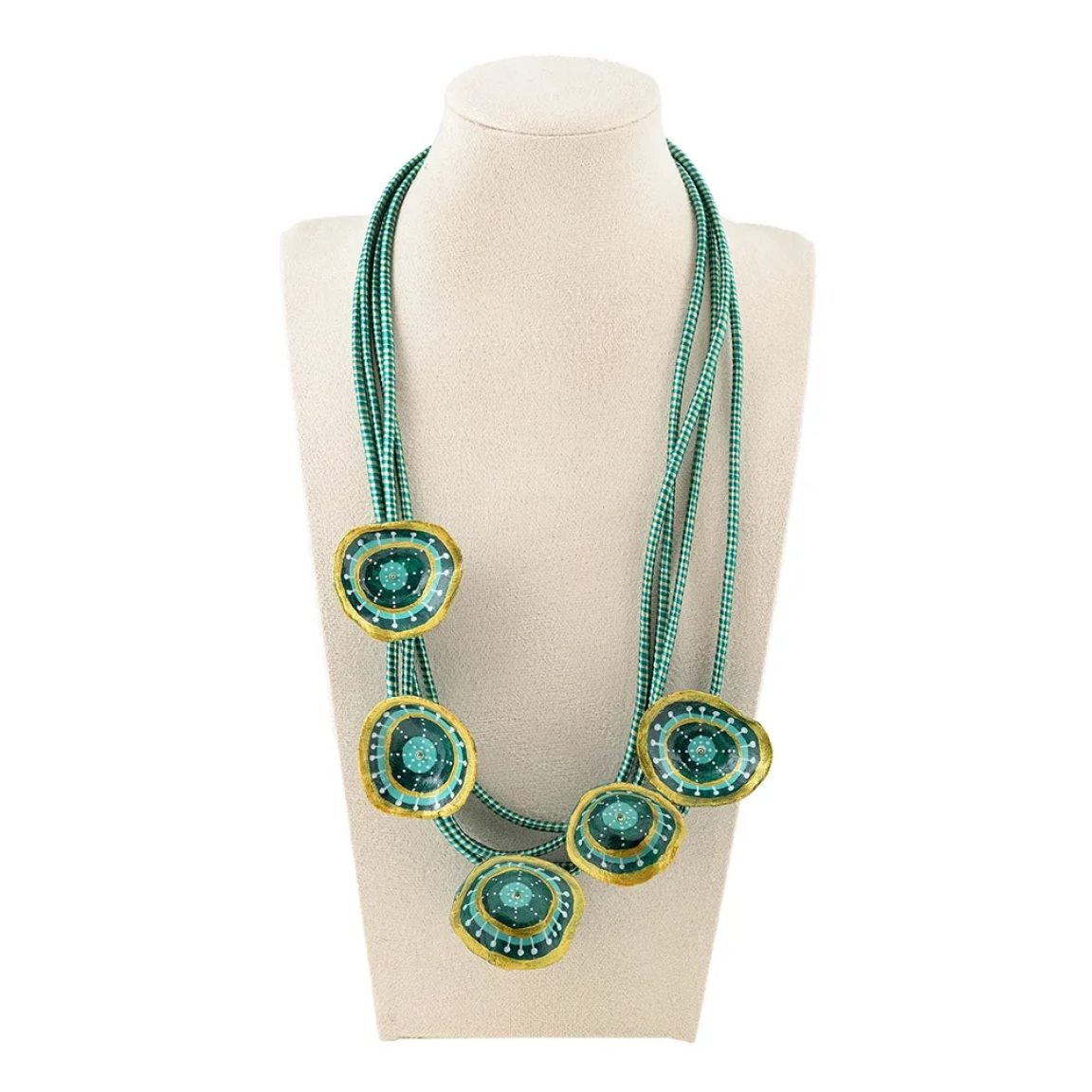 Long necklace with green flowers