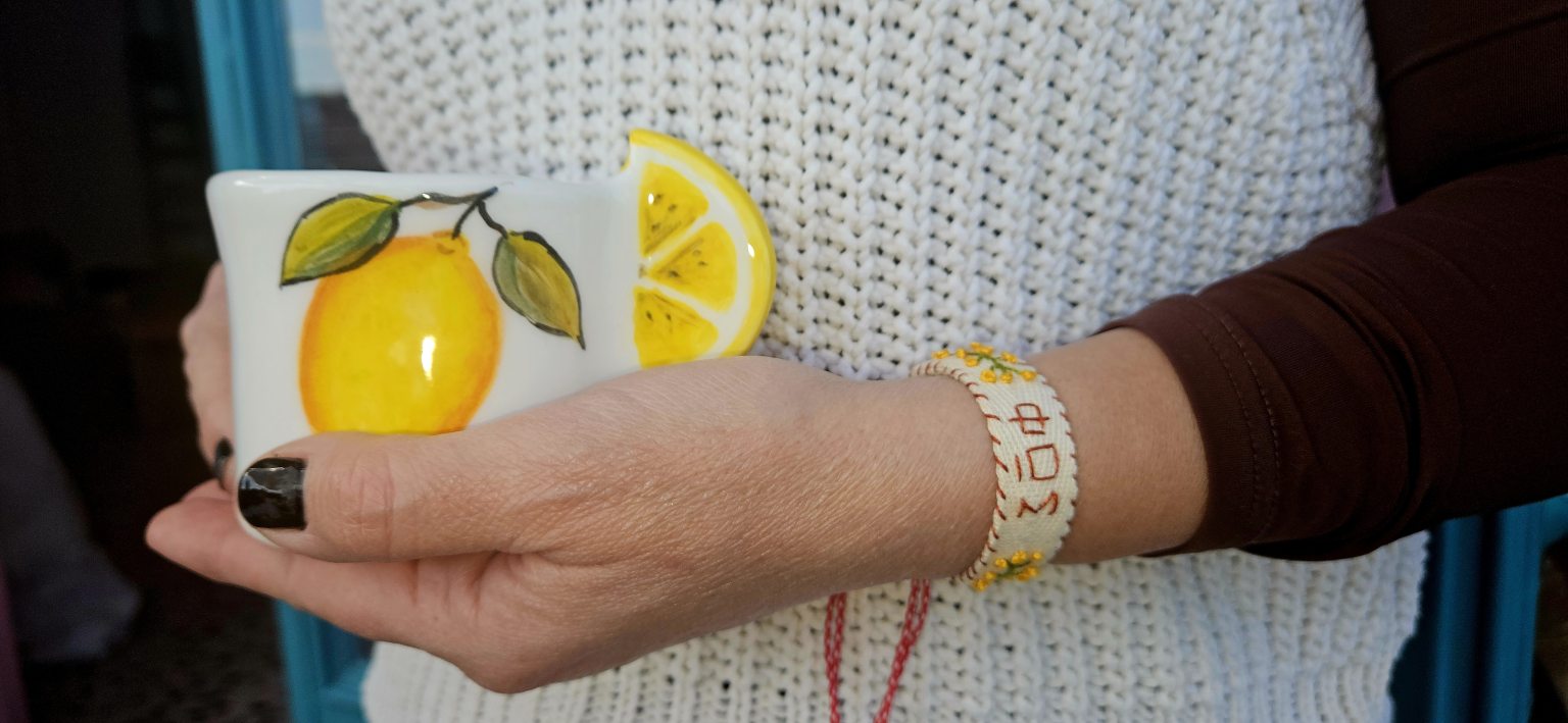Hand-embroidered "ΦΩΣ" martis bracelet 