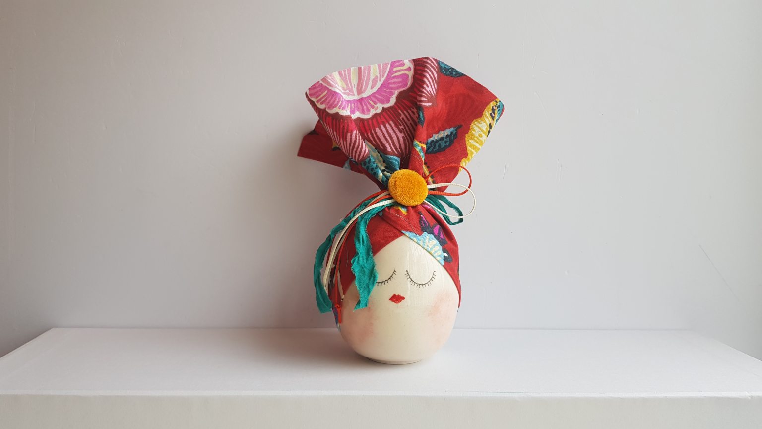 Handmade egg "Terpsichore"