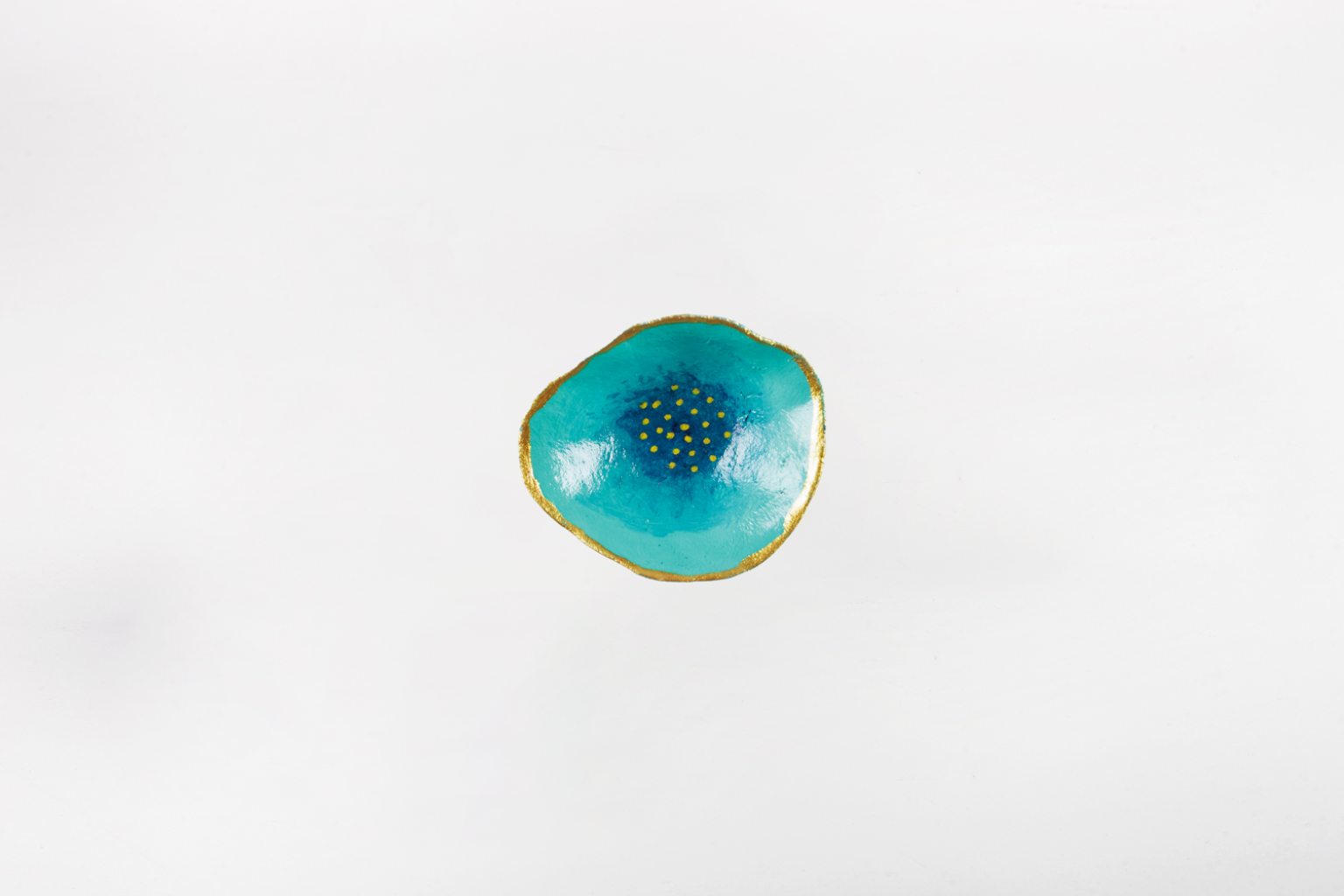 Handmade "Myrto" ring made of papier-mâché