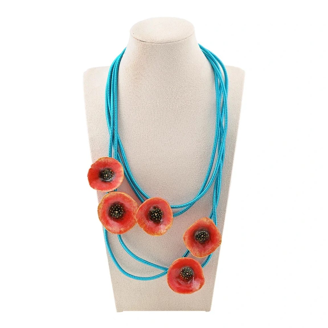 Collier long avec coquelicots