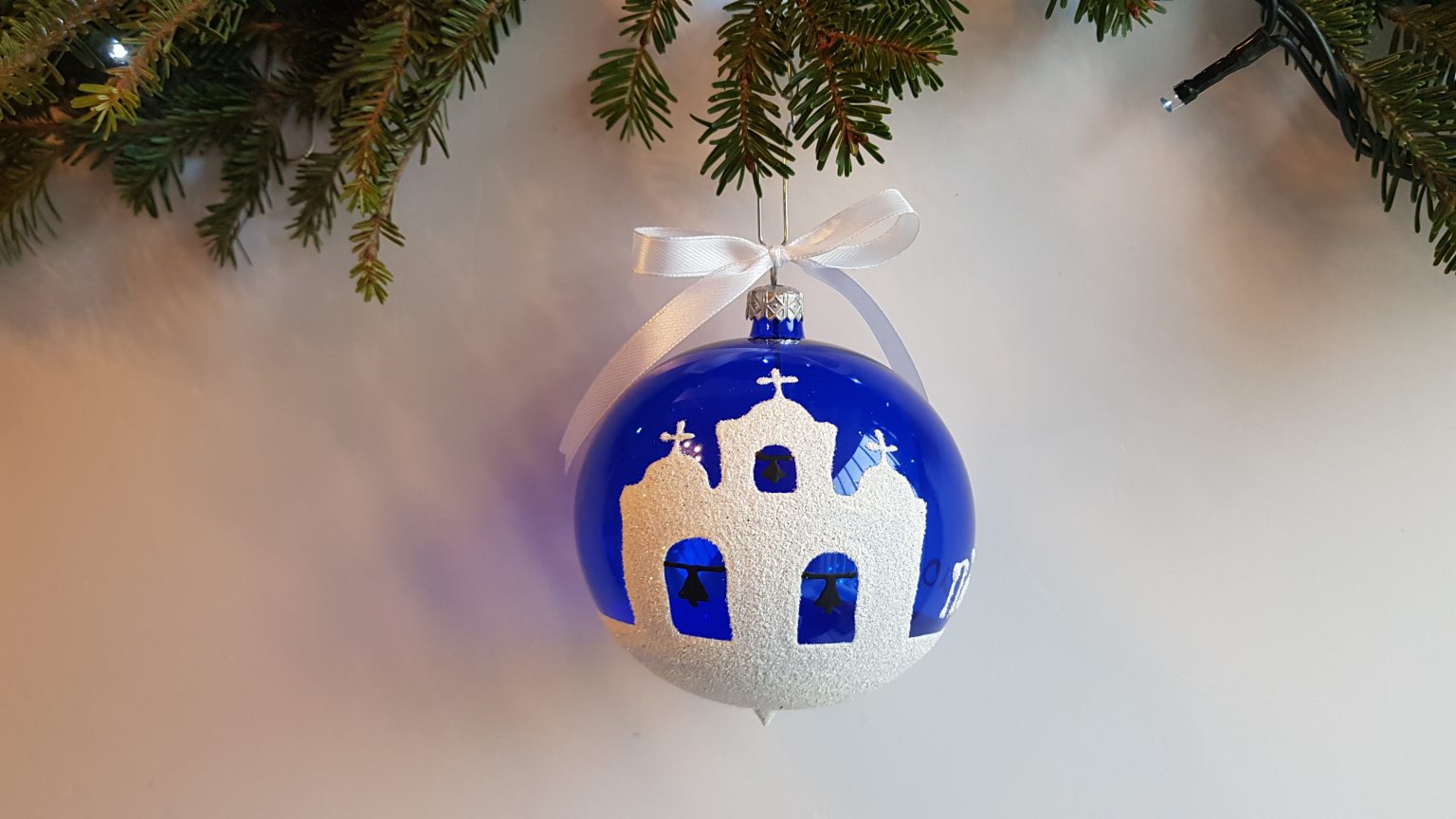 Μεγάλη χειροποίητη φυσητή μπάλα "Πάτμος"