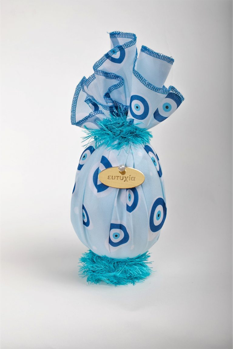 Handmade Easter candle & decorative Easter egg (blue eye)