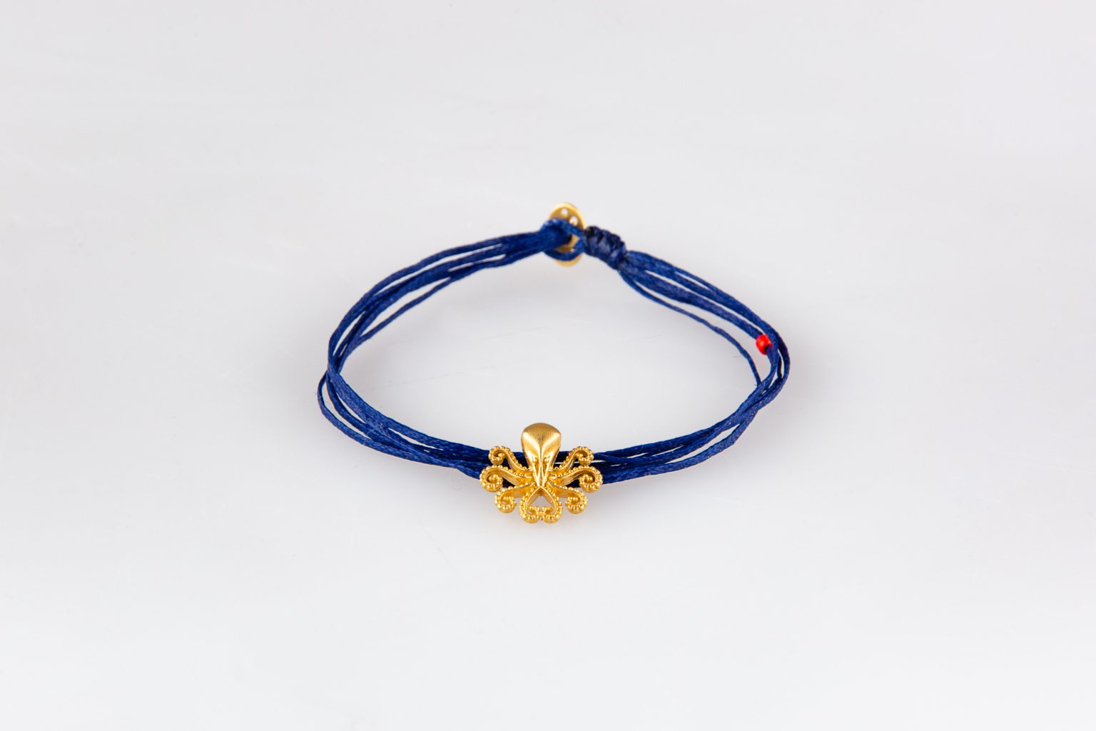 Bracelet with gold-plated octopus