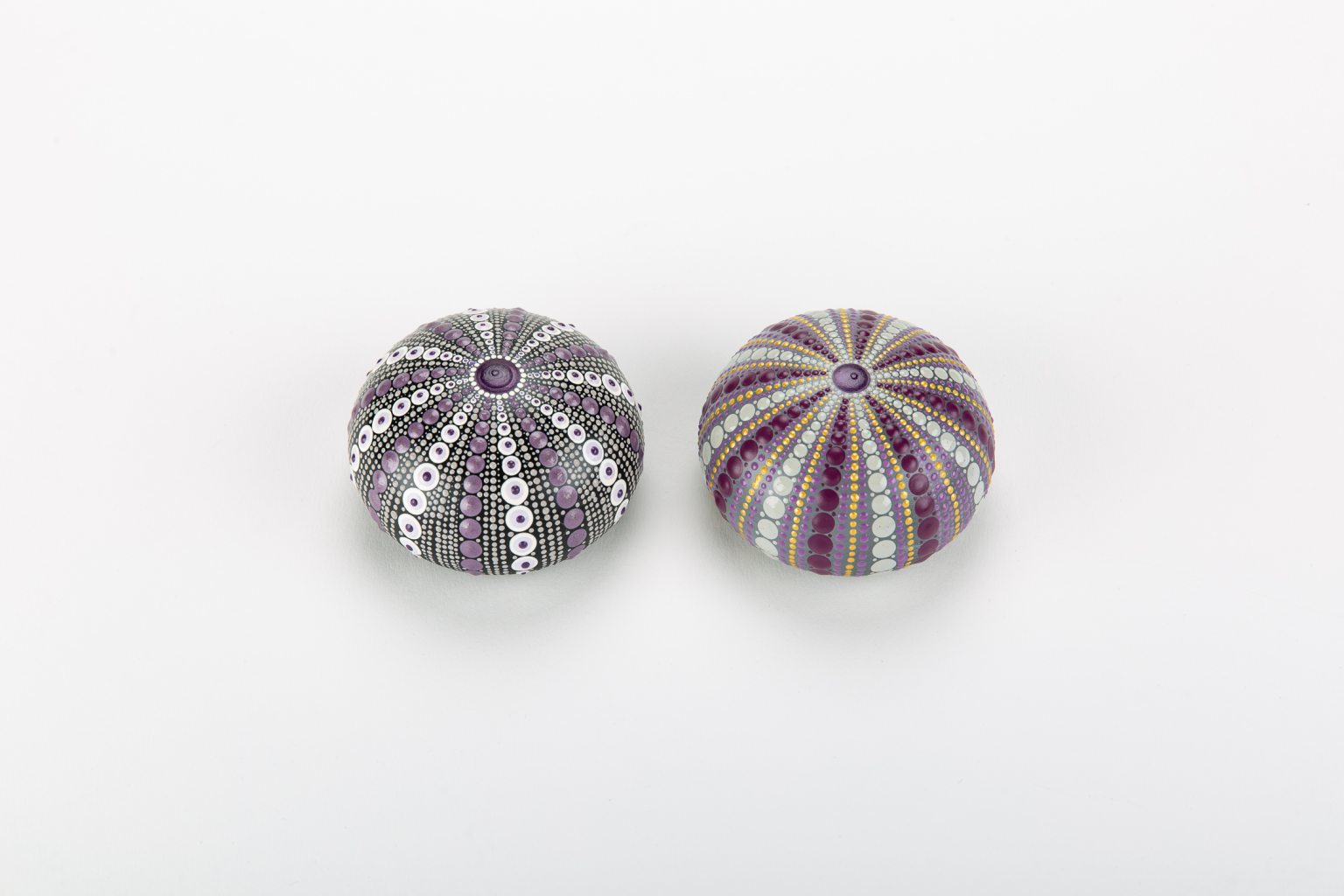 Set 2 lilac sea urchin - paperweight