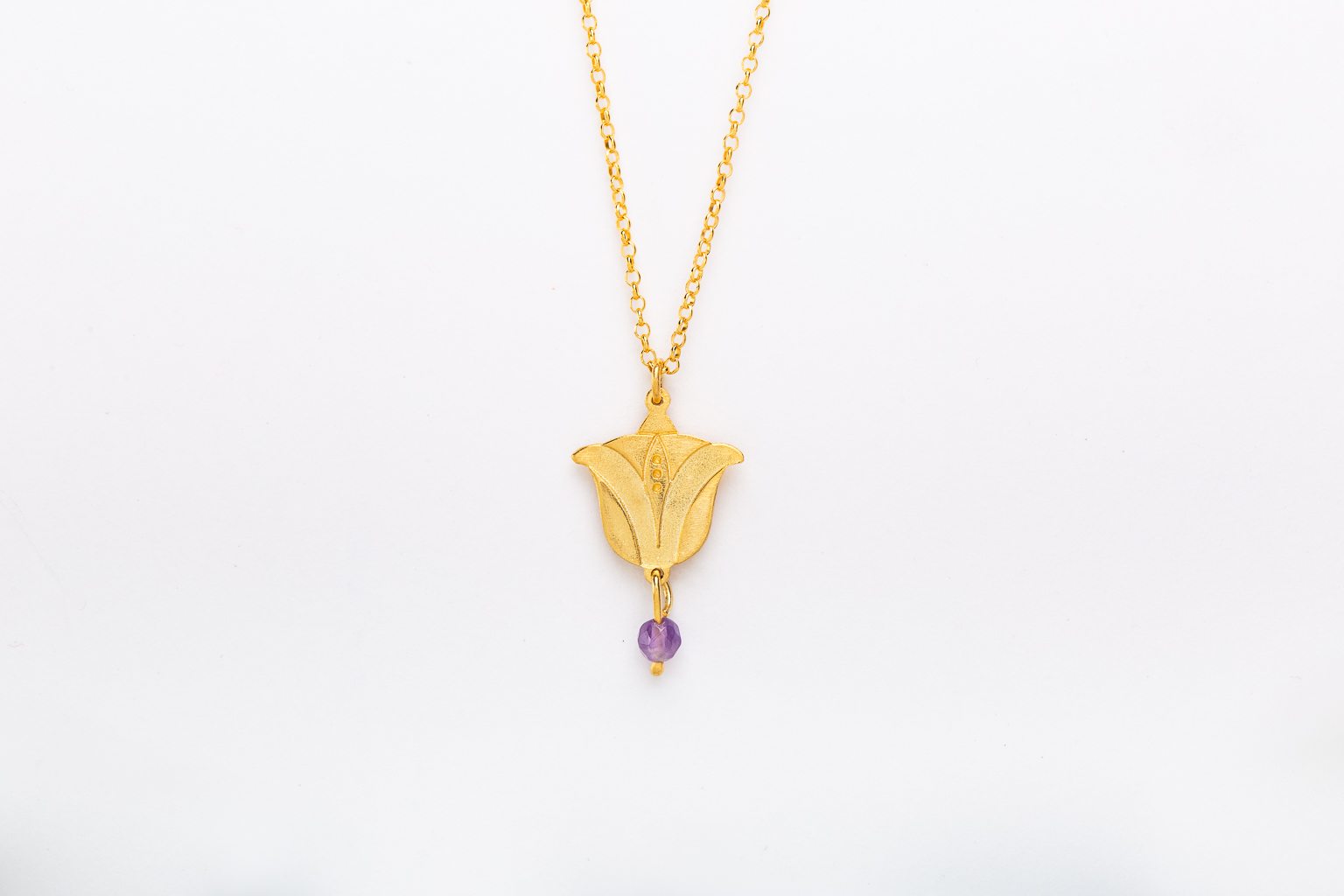 Gold-plated tulip necklace with amethyst