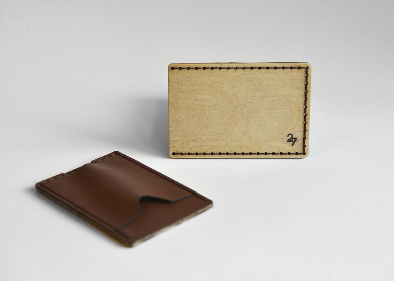 Maple cardholder