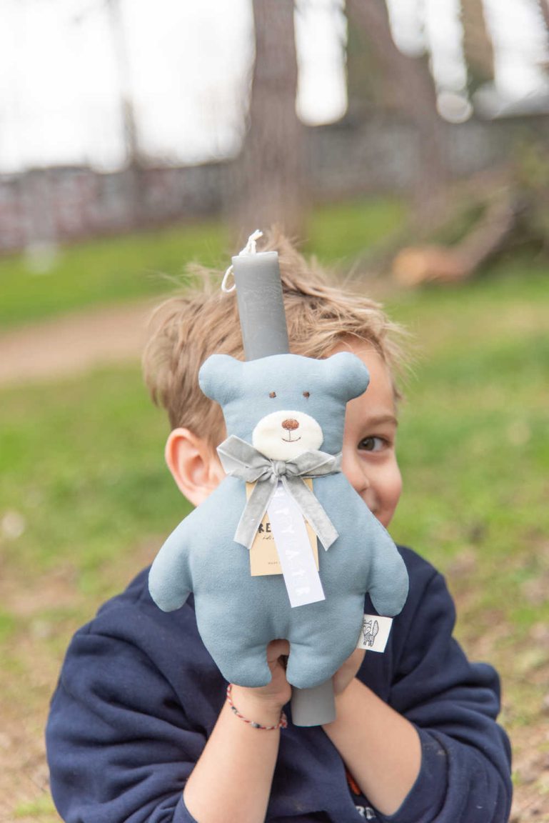 Bougie artisanale avec ours bleu clair