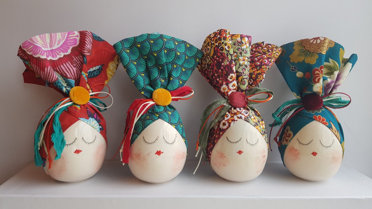 Handmade egg "Erato"