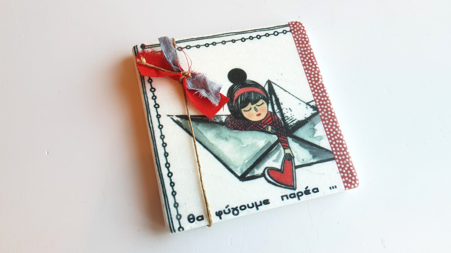 Μαρμάρινο γούρι/σουβέρ "Θα φύγουμε παρέα"