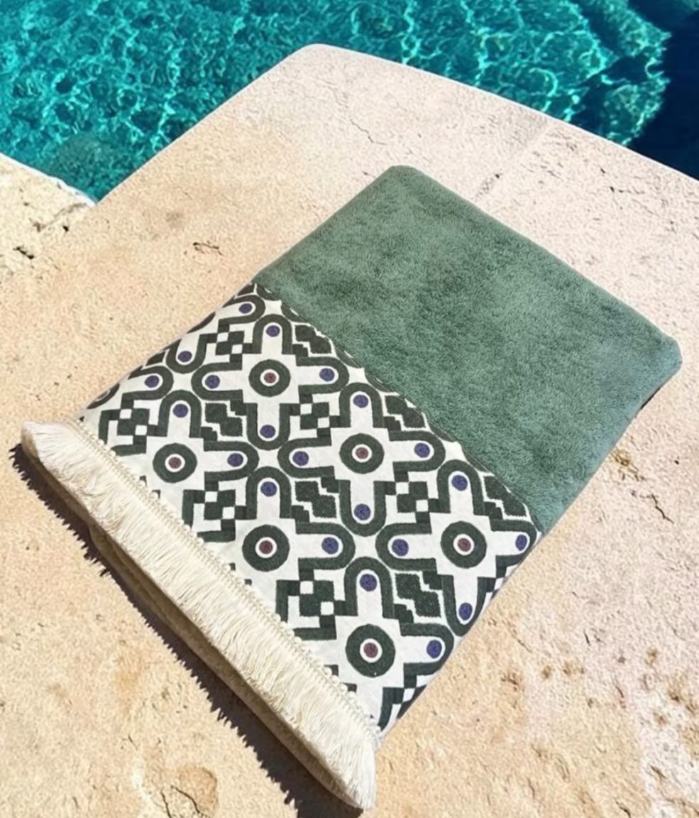 "Aura" beach towel